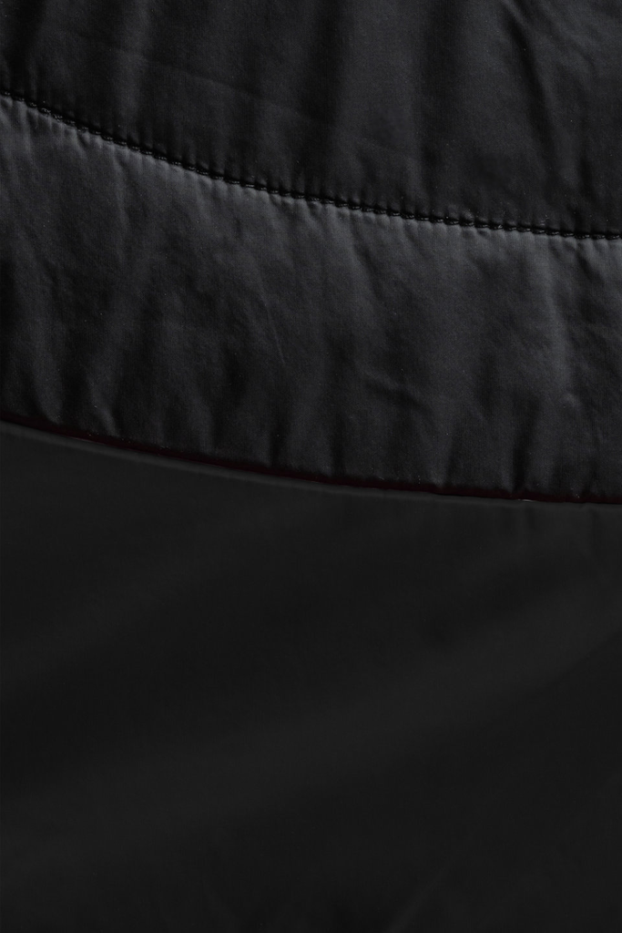 2175-1000-gruezi_bag-refreshful-silkwool-vest-w-detail04.webp